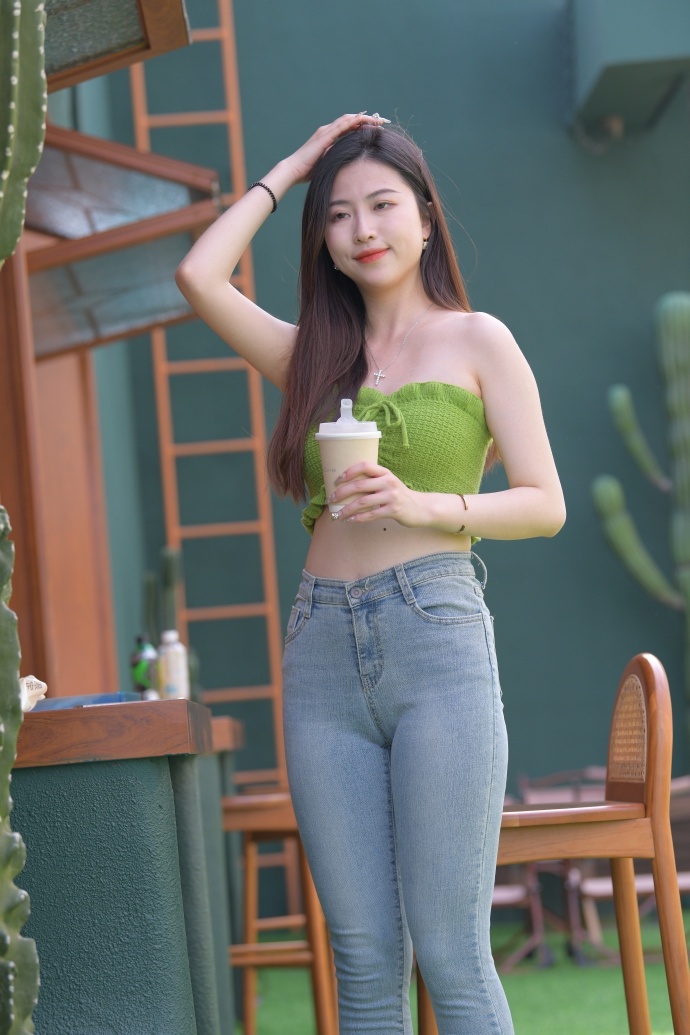 九游app：女初学中生洗澡照片
