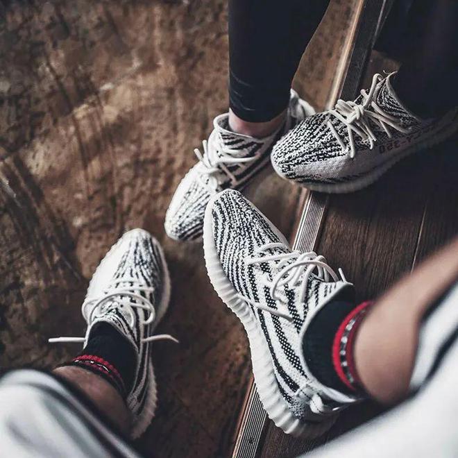 adidasYEEZY全售罄属于侃爷时代结束了？(图3)
