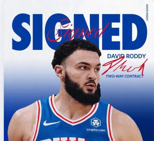 NBA一夜｜六巨星失去评奖资格詹东合体战掘金布克送球鞋(图9)