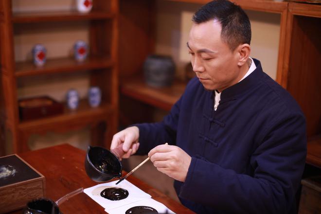 九游app：搭上国潮东风非遗焕活生命力(图3)