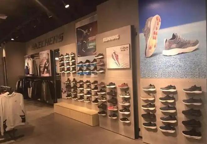 “闷声发财”的美国运动品牌：年入654亿元在中国开出3500家店(图4)