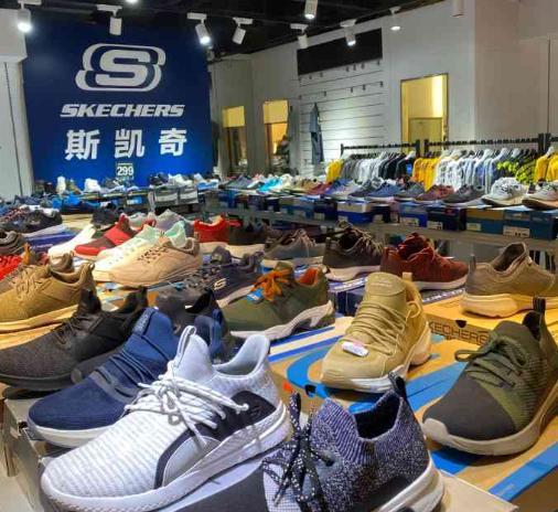 “闷声发财”的美国运动品牌：年入654亿元在中国开出3500家店(图14)