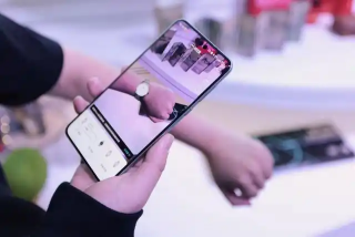 得物App亮相第七届进博会科技赋能打造消费新热点(图3)