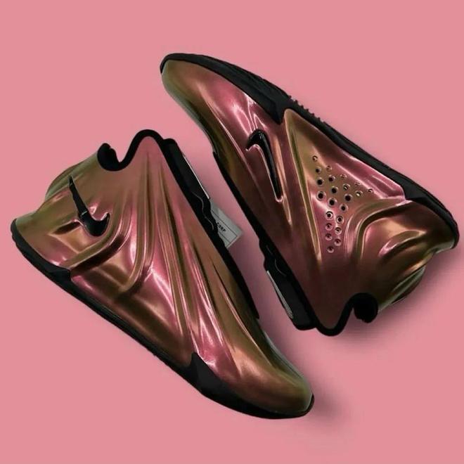 NikeGTFuture高清近照！质感太夸张了！