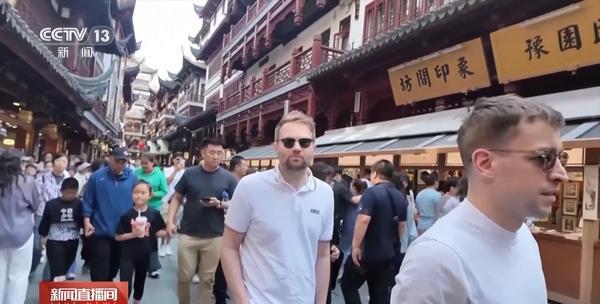 大市场大活力丨国潮非遗“排列组合”人气旺新场景点燃消费新引擎(图4)