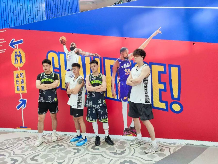 九游app：佛山禅城“文旅+体育”玩出新花样NBAONSHOW华南首展将在佛山王府井启幕(图2)