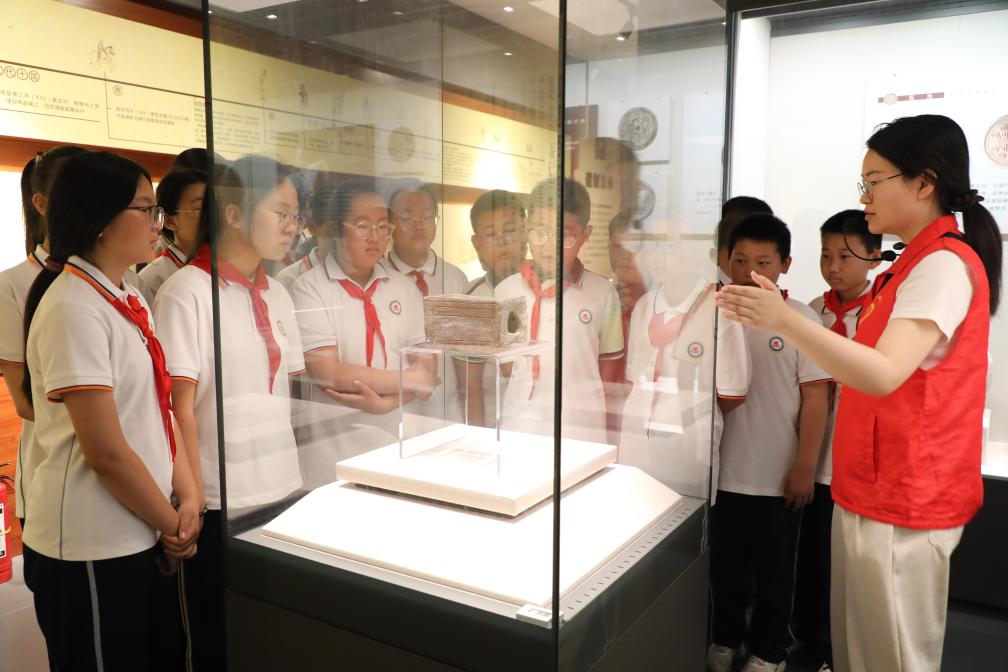 快讯河北展区亮点纷呈尽展燕赵文华！第二十一届中国（深圳）国际文化产业博览交易会开幕(图2)