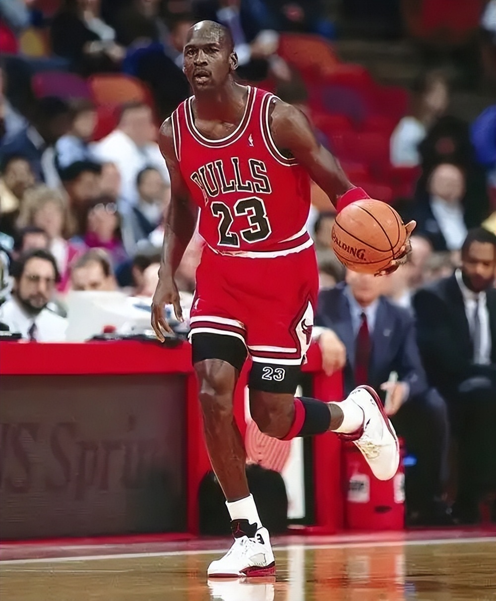 AirJordan系列经典篮球鞋：传奇的十双战靴(图7)