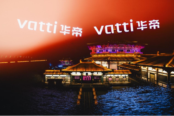 九游app：国潮×国货的梦幻联动华帝以时代视角诠释新中式时尚健康生活方式(图5)