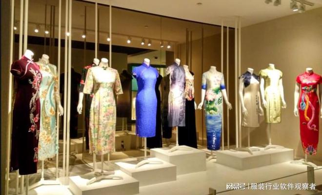 “国潮”服饰元素的发展趋势应该具备哪些条件呢？