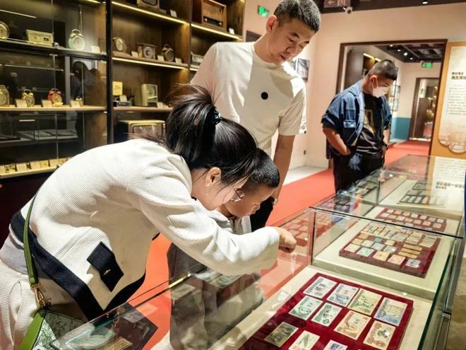 九游体育：五一在丰台这个国潮街区可以这样玩(图2)