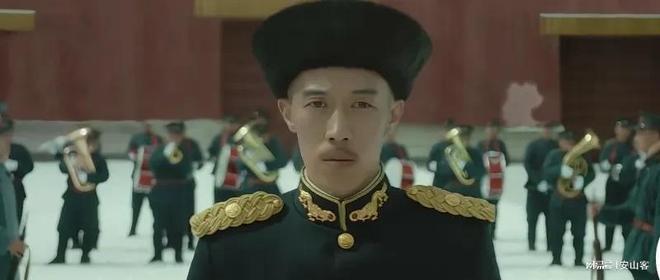 九游app：《人生若如初见》大结局李人骏安枕无忧杨凯之梁乡惨死(图4)