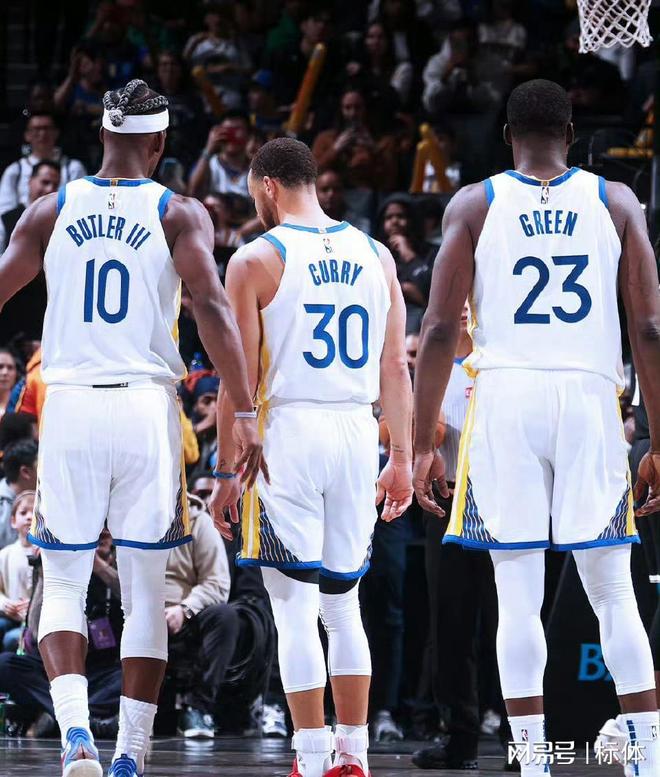 拒绝出局拒绝黑7奇迹！火箭131：116打爆勇士1：3翻盘还有戏(图3)