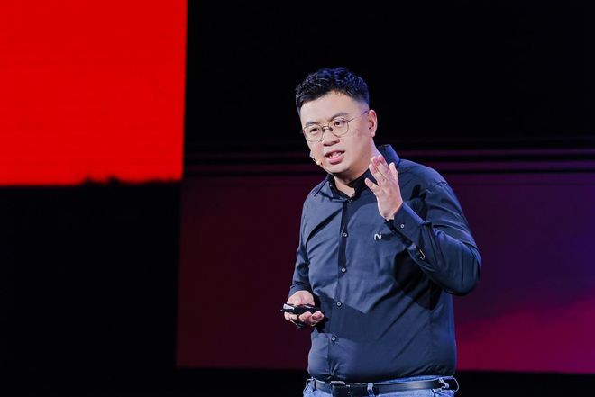 九游app：未来智能发布iFLYBUDSPro3与Air2重新定义办公耳机的边界(图6)