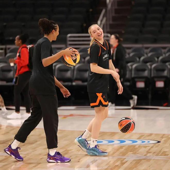 杜兰特全新战靴曝光！换风格了(图19)