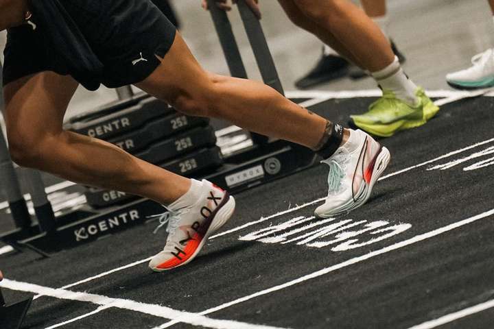 九游app入口：《定义赛场标配！PUMAxHYROX独家联名系列产品成为HYROX北京站人气之选(图9)