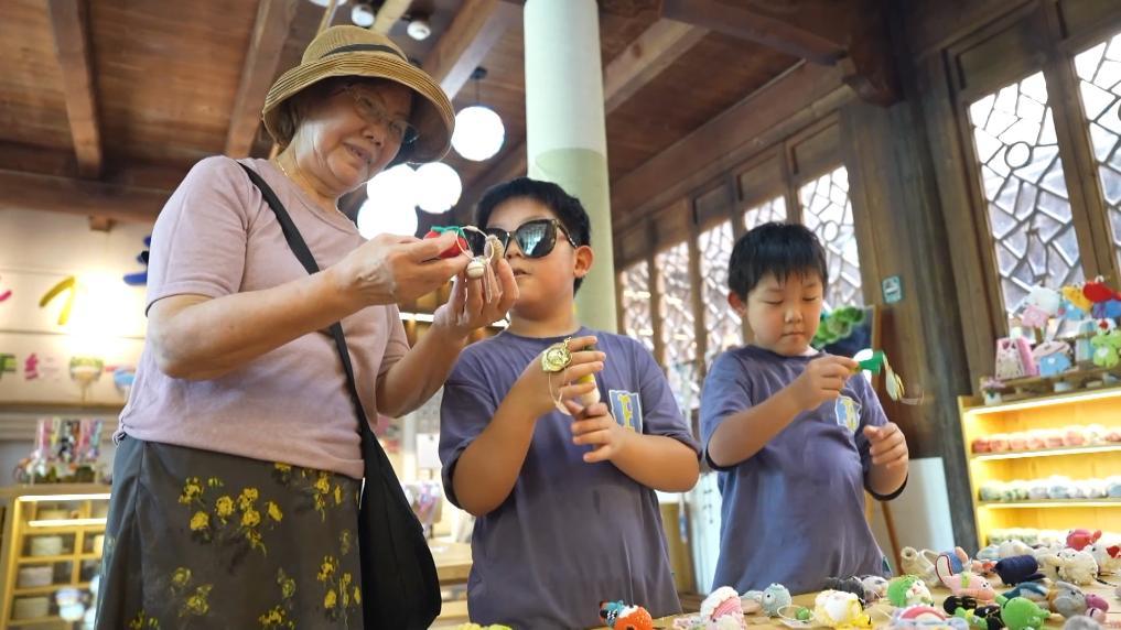 九游app：新华视点丨文化跨界赋能催生产业新浪潮