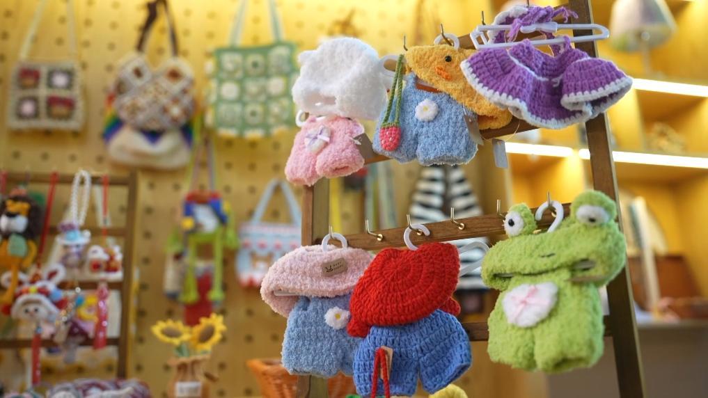 九游app：新华视点丨文化跨界赋能催生产业新浪潮(图2)