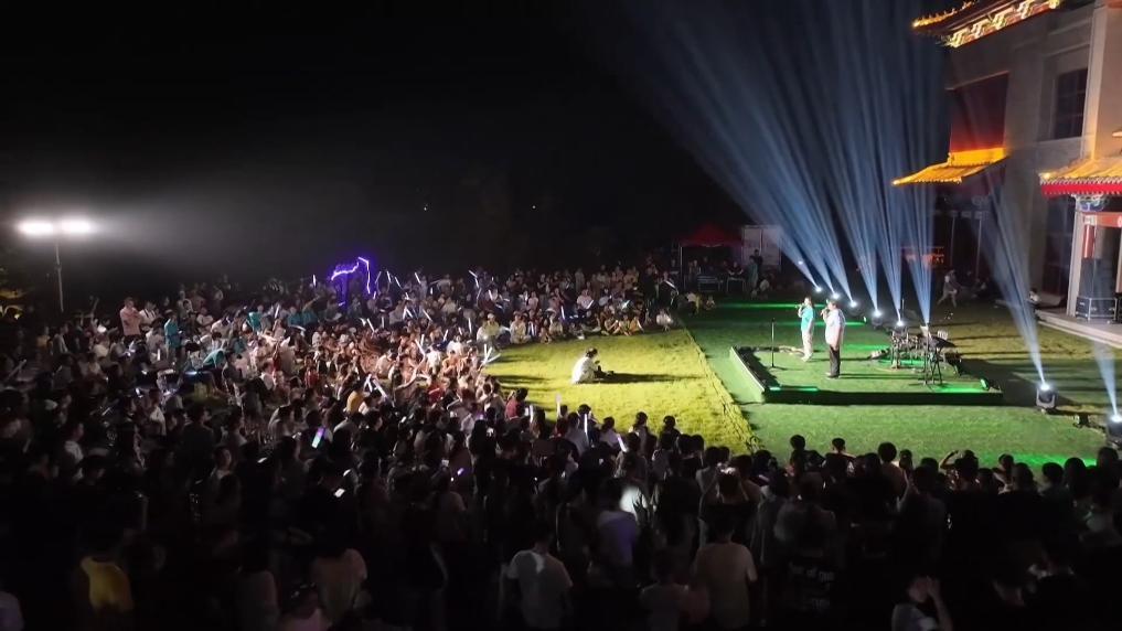 九游app：新华视点丨文化跨界赋能催生产业新浪潮(图13)