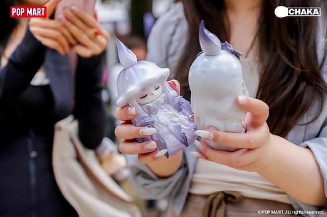 九游体育：潮玩会“退潮”泡泡玛特IP能力仍在发酵(图4)