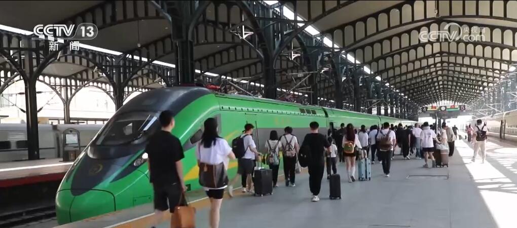 62天、86亿人次……2024年暑运启动在火热文旅中感受“流动中国”活力