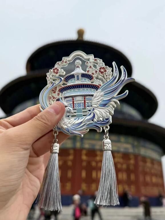 九游体育：新华网文化观察丨2024年那些火出圈的文创(图6)