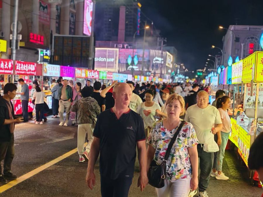 中国对俄罗斯试行免签边境小城想要接住流量(图2)