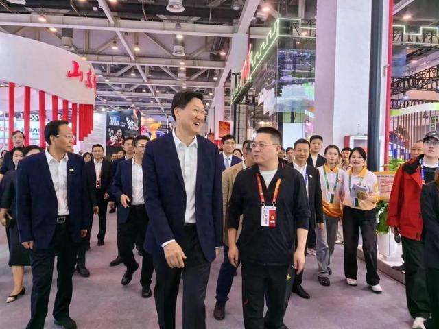 更年轻更城市更开放！上海展区精彩亮相2024“两博会”