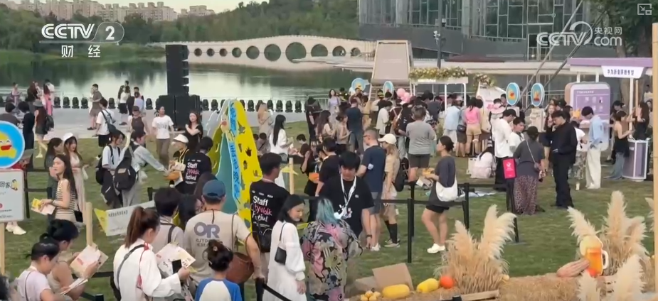 “生态徒步+民俗互动”释放文旅热力文旅商体展融合激发双节消费潜力(图5)
