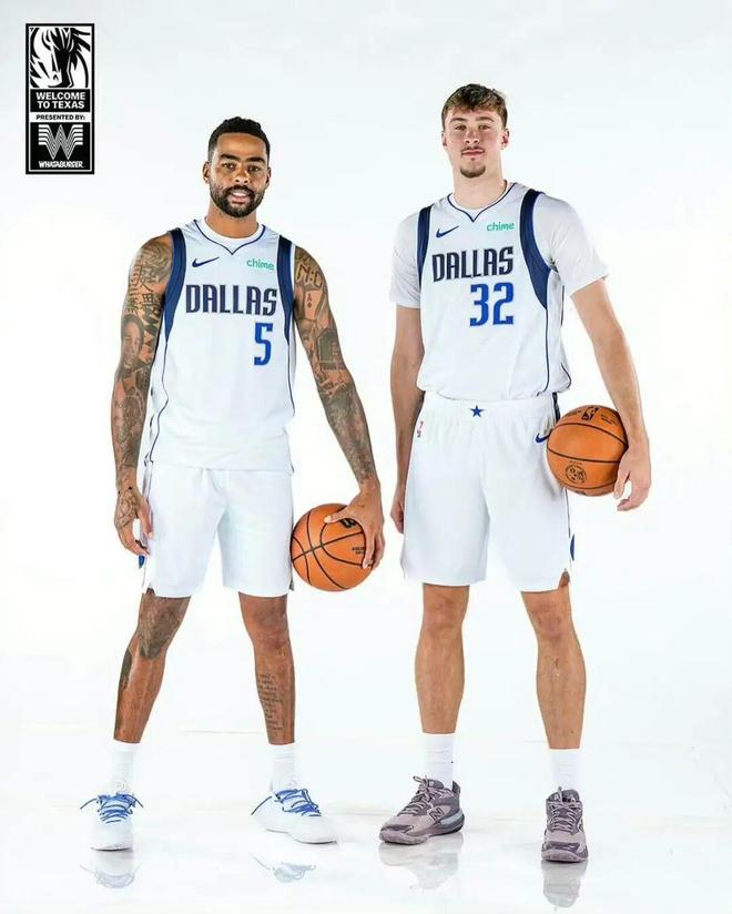 九游体育：球鞋春晚！国产品牌年度大戏来了(图5)