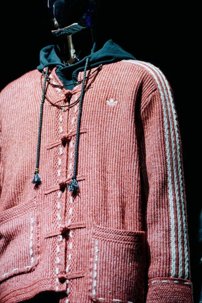 阿迪达斯秀出“三重力量”(图5)