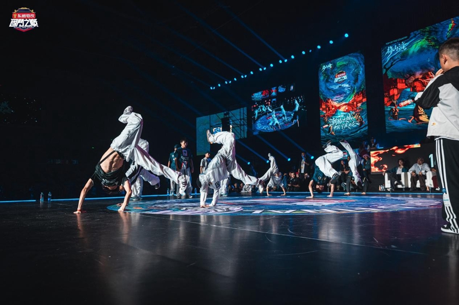 全球街舞巅峰对决2025国门之巅总决赛宁波北仑圆满收官(图2)