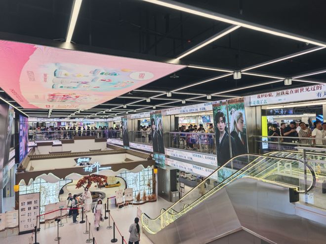 杭州首个二次元商圈这3个商场被挤爆了！(图6)