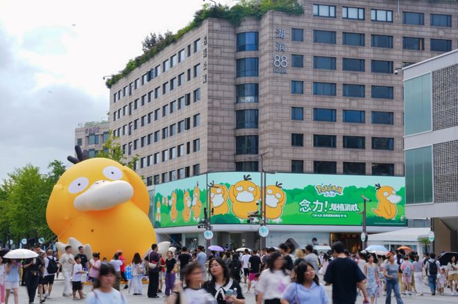 杭州首个二次元商圈这3个商场被挤爆了！(图9)