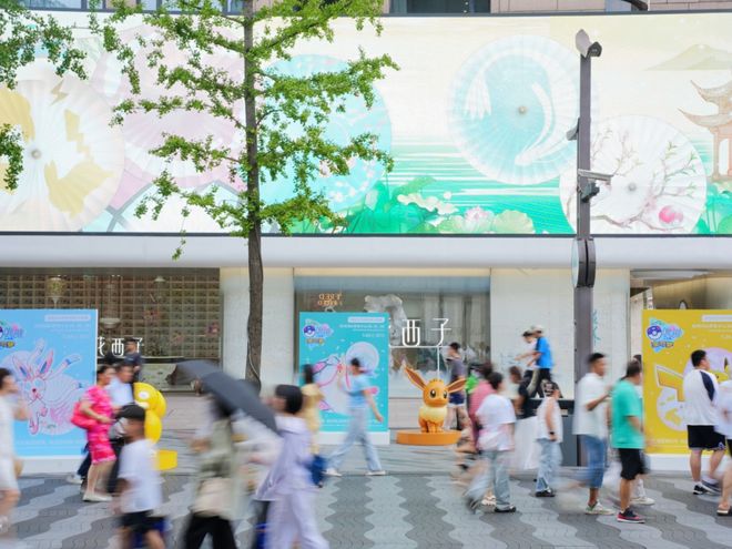 杭州首个二次元商圈这3个商场被挤爆了！(图16)