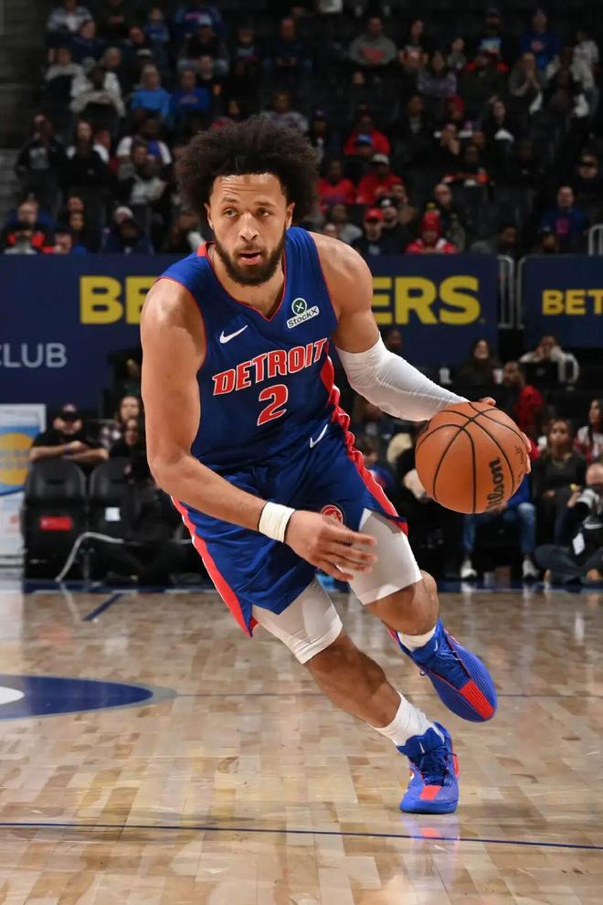 Nike王炸鞋款！新生代最强排面(图12)