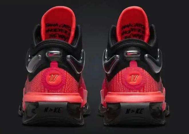 Nike王炸鞋款！新生代最强排面(图4)