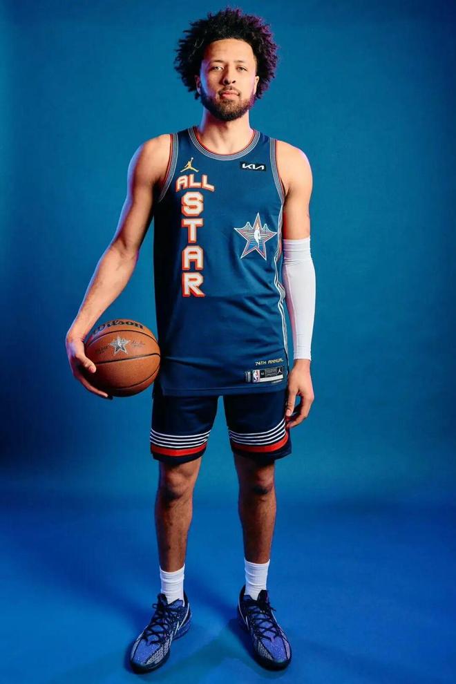 Nike王炸鞋款！新生代最强排面(图8)