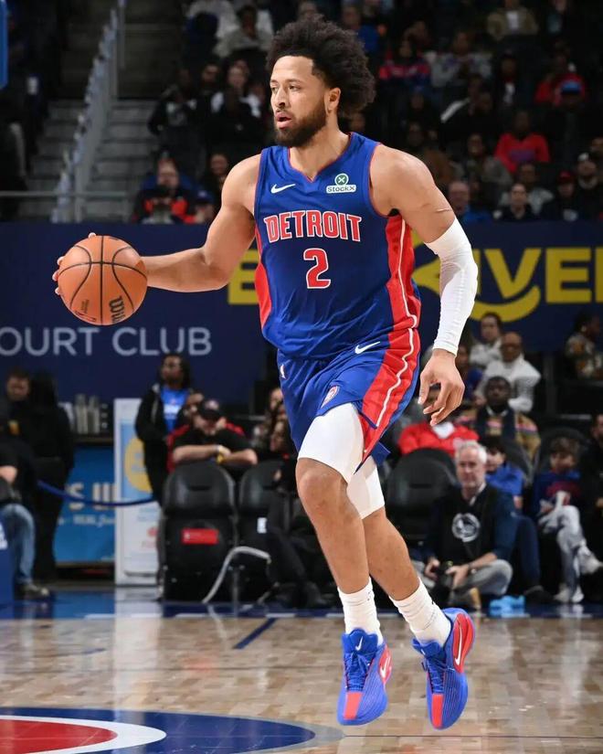 Nike王炸鞋款！新生代最强排面(图14)