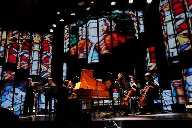 九游体育：学习正当时！成都全龄学堂青年夜校引领都市生活新潮流(图2)