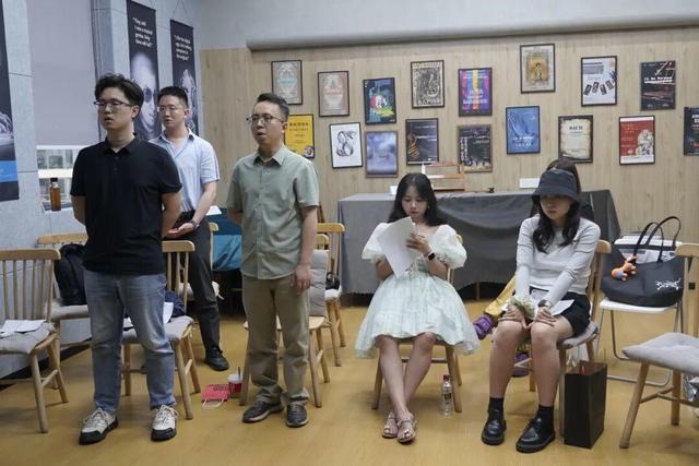 九游体育：学习正当时！成都全龄学堂青年夜校引领都市生活新潮流(图3)