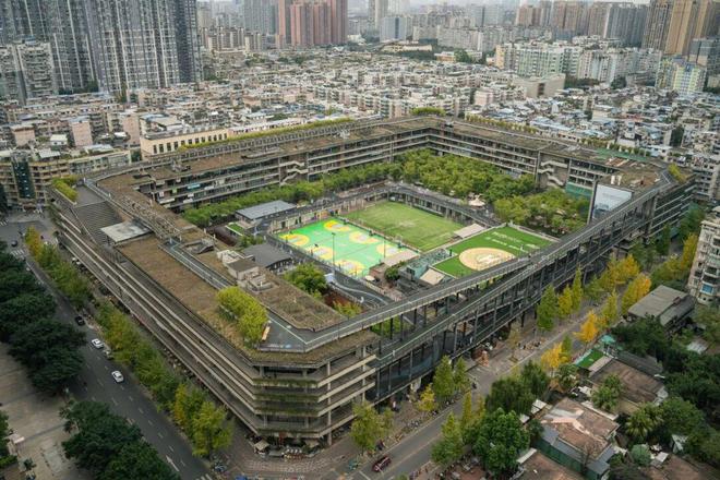 走走走去西村大院围堆堆看打篮球(图5)