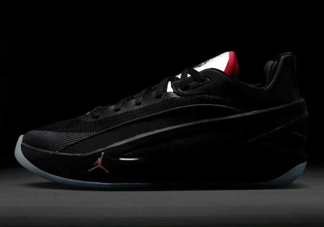 5代战靴！首次曝光！毫无新意啊(图6)