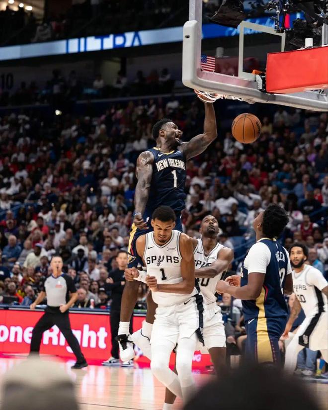 5代战靴！首次曝光！毫无新意啊