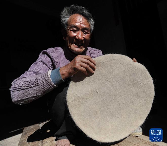 九游体育：时光相册·当年流行｜冬天了还记得它曾经带来的温暖吗？(图4)