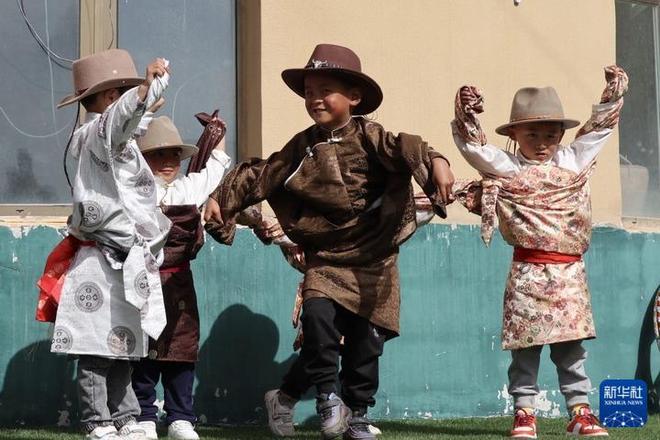 九游体育：时光相册·当年流行｜冬天了还记得它曾经带来的温暖吗？(图9)