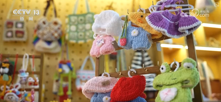 “悦己消费”持续升温带火“娃衣”大市场开辟时尚玩偶圈新赛道(图16)