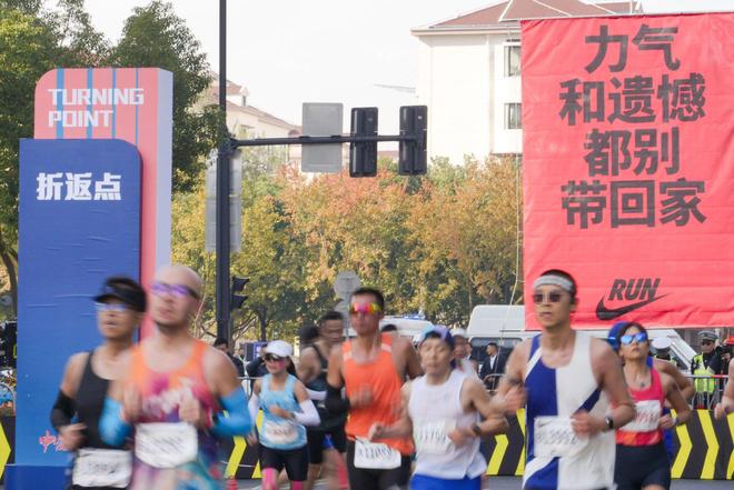 2026财年二季度业绩公布耐克能否跑出回归路径？