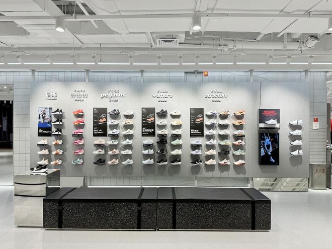 2026财年二季度业绩公布耐克能否跑出回归路径？(图2)