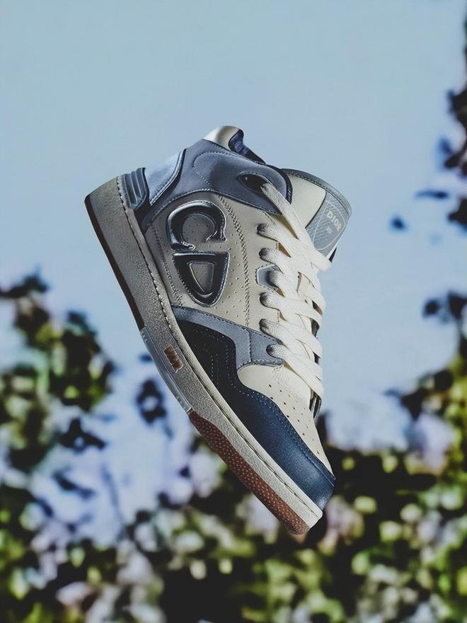 DIORB57运动鞋时尚气质与运动风格的深度演绎